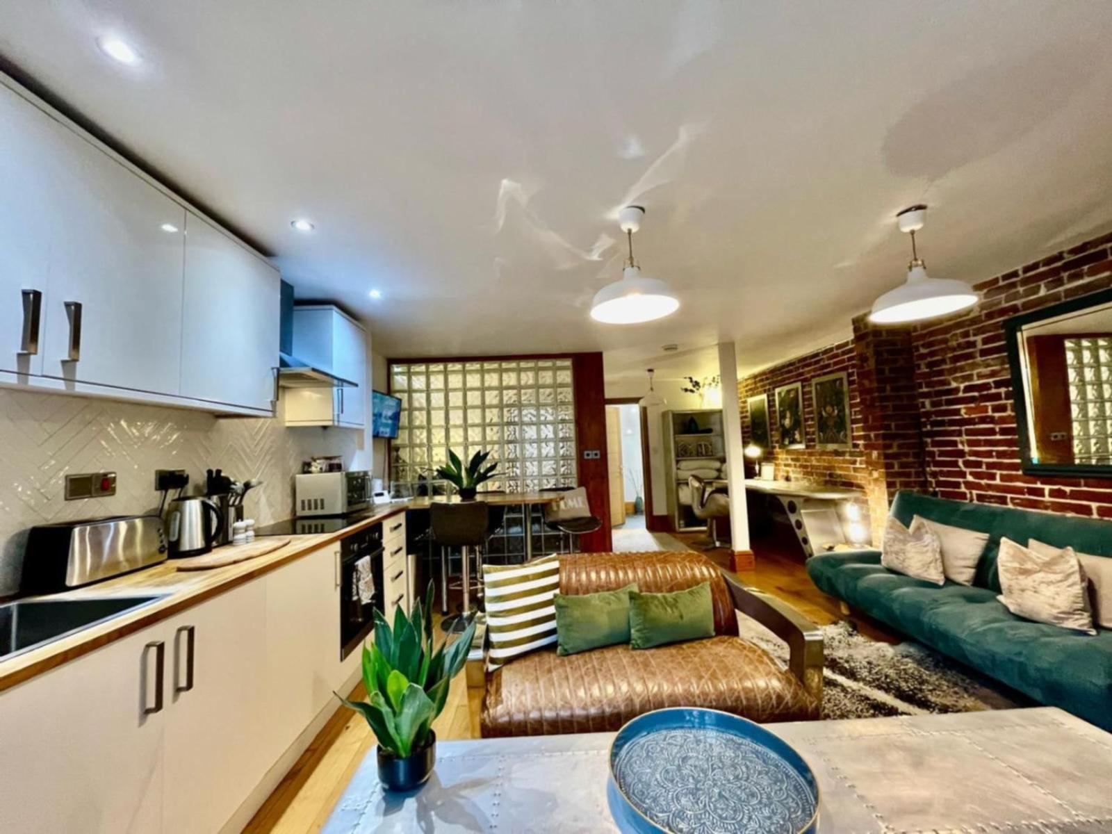 By The Beach Large Central Stylish Studio For 4 Guests Brighton Exterior photo